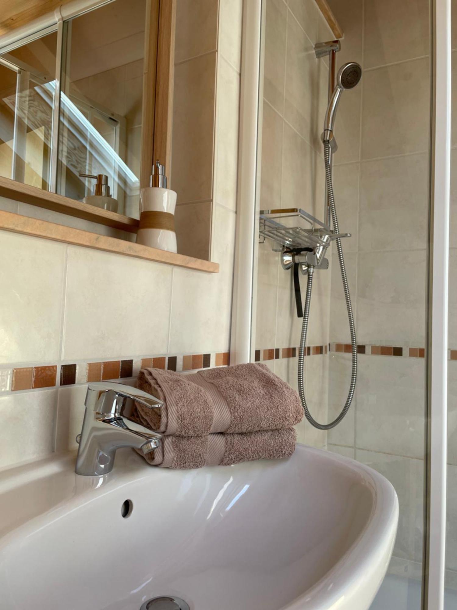 Das Bergquartier - Ferienwohnung Krottenkopf オーベラウ エクステリア 写真